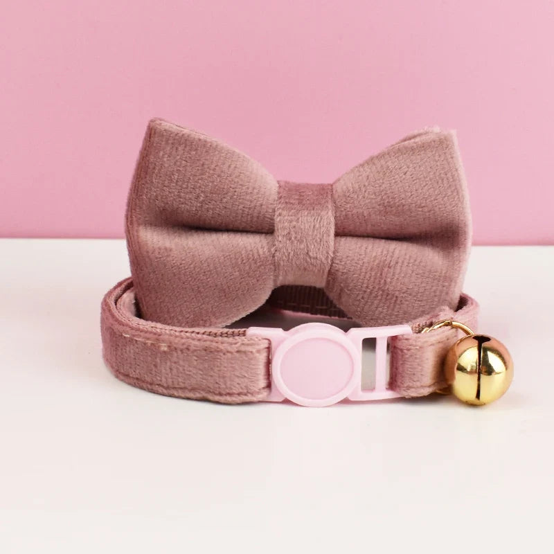 Collier en velours à nœud avec boucle de sécurité
