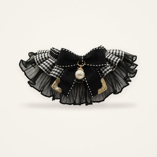 Collerette en dentelle noire — Miaoutfit